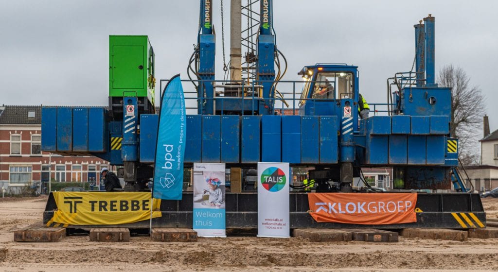 Havenkade Nijmegen; eerste paal